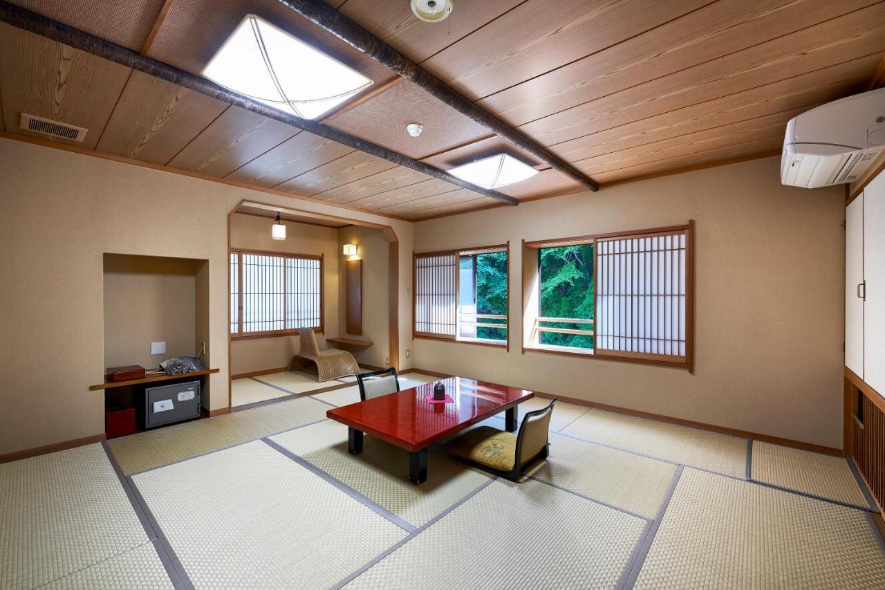 Shima-Onsen Toshimaya Nakanojo Exteriör bild